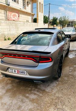دودج تشارجر